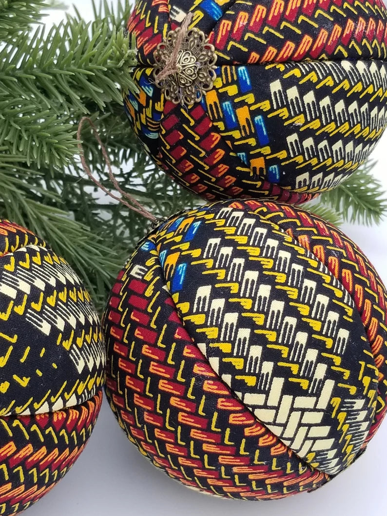African Christmas Ornaments - 4 PC Kente Ornaments - Handmade Ornaments for Kwanzaa - Auntie's Expo