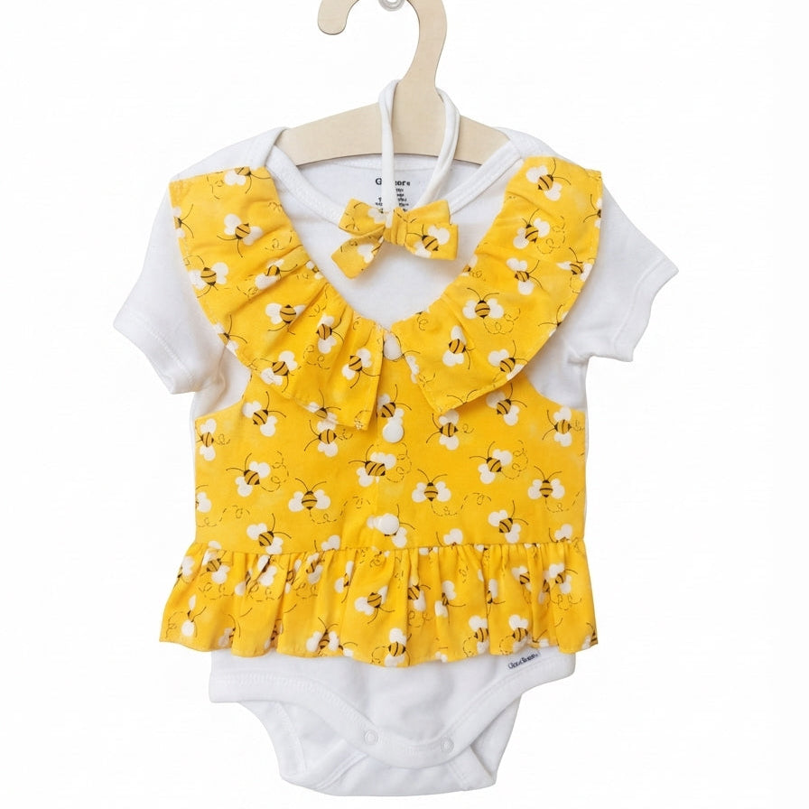 Handmade Playful Daisies And Bumble Bee Print Baby Girl Onsies With Vest For Special Occasions, The Perfect Baby Girl Coming Home Outfit, Flower Baby, Or Baby Shower Gift.