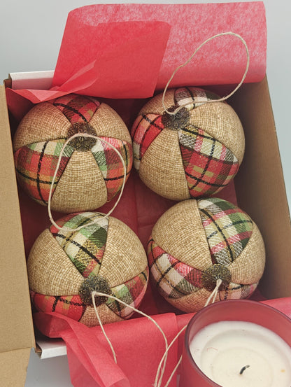 Ornaments Country Farmhouse Christmas Ornaments - Handmade Nostalgic Old Fashion Christmas balls