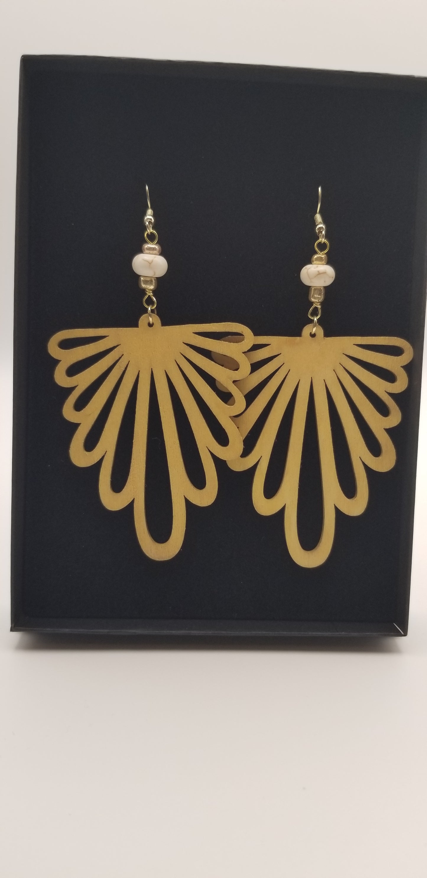 Wooden Dangle Earrings Burlywood