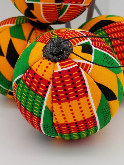African Christmas Ornaments - 4 PC Kente Ornaments - Handmade Ornaments for Kwanzaa - Auntie's Expo