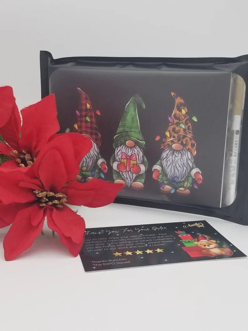 Black Christmas Cards 4 pc - 8 Pc Christmas Greeting Card Set With Black Santa And *Free Metallic Pen - Auntie's Expo