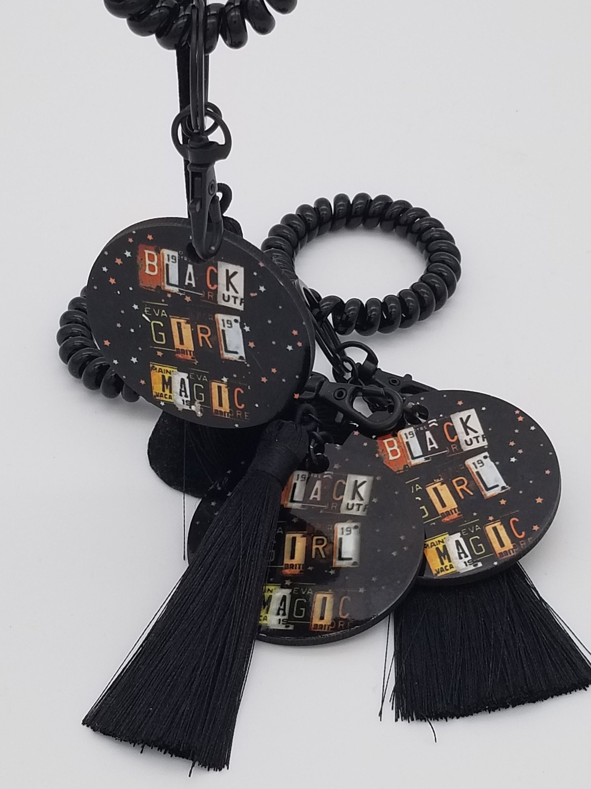 Black Girl Magic Key Chain - Women's Key Chain Jewelry With Free Coil Bracelet - Auntie's Expo