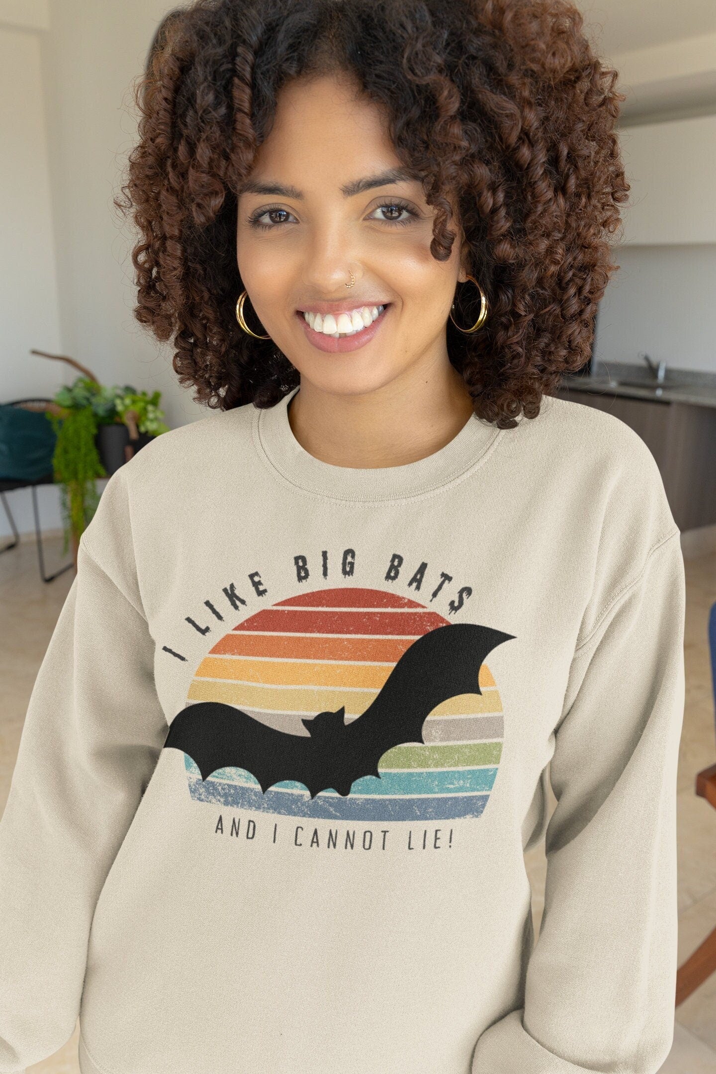 Women Halloween sweatshirt, Bat Sweatshirt,  Halloween Shirt, Fall Sweater, Halloween sweatshirt plus size, Plus size Halloween sweatshirt