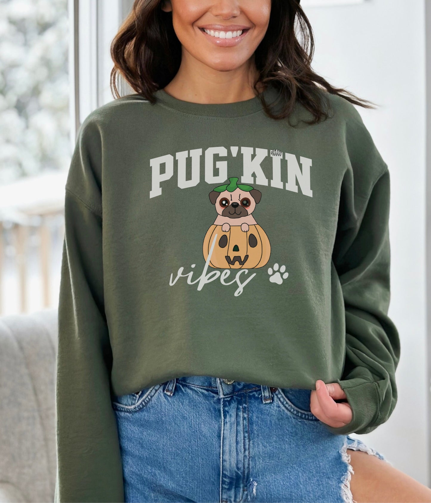 Cute Pug Shirt, Pug Mom, Dog Shirt, Cute Halloween Shirt, Fall Sweater, Funny Pullover Sweatshirt, Retro Halloween Crew Neck, Dog Shirt