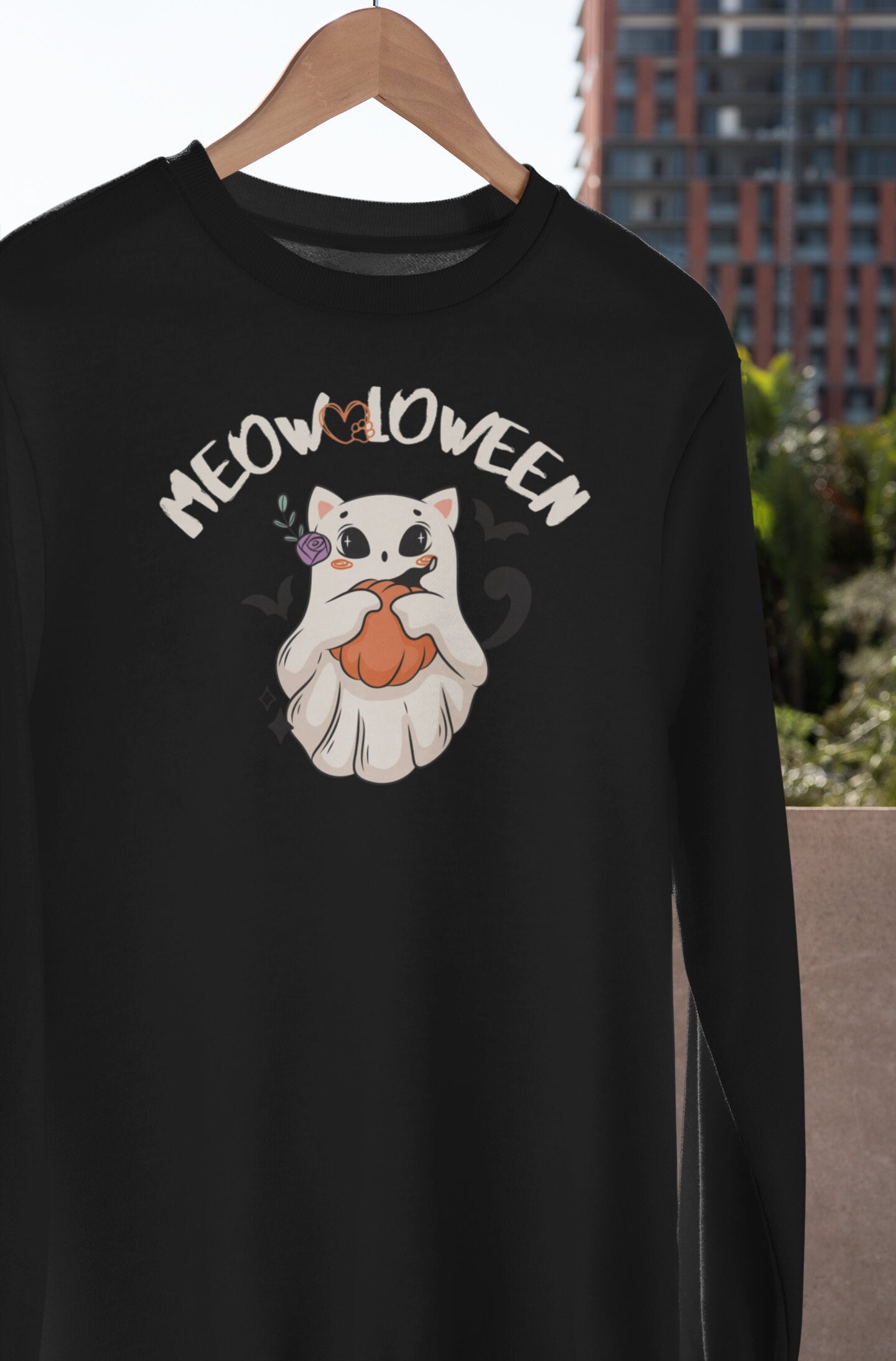 Halloween Cat shirt, Funny Cat Mama Halloween Shirt, Pullover Sweatshirt, Retro Halloween Crew Neck, Cute Halloween Shirt, Fall Cat Mom